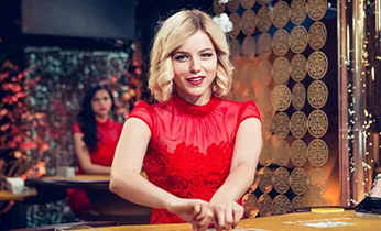 Đội ngũ hỗ trợ khách hàng sẵn sàng trợ giúp